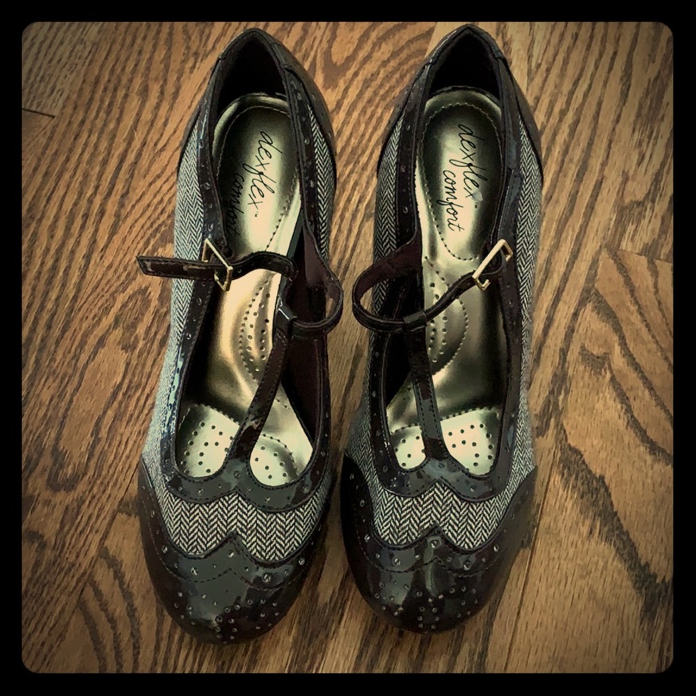 Brown Patterned Heels